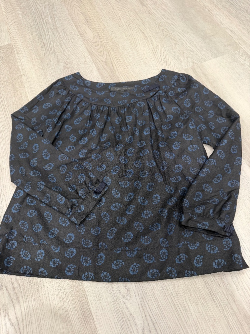 Marc Jacobs top